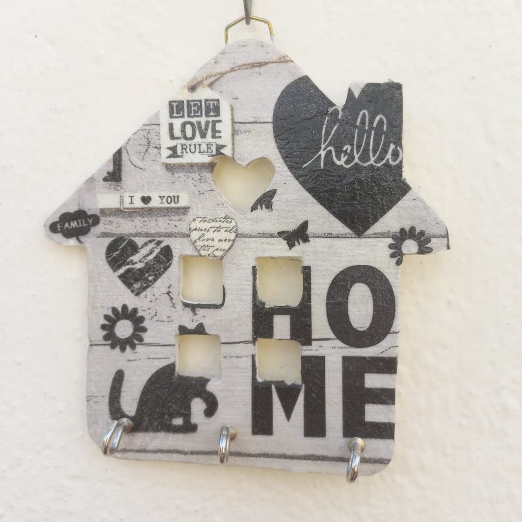 Charming Cat Home Hut Key Holder: Whimsical Feline Organization