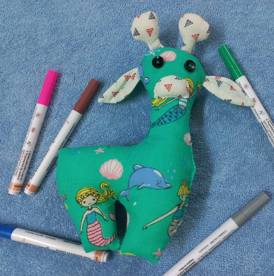Green Giraffe Cotton Plushies: Whimsical and Huggable Stuffed Toys