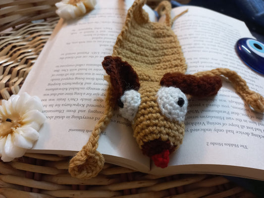 Dog Crochet Bookmark: Handmade Canine-Inspired Page Marker for Pet Lovers