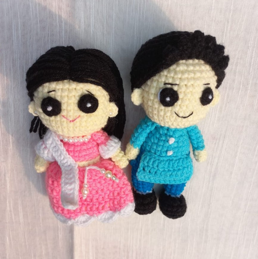 Bengali Bliss: Amigurumi Love - Cultural Elegance in Yarn Form!