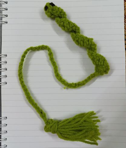 Bookworm Crochet Bookmark: Handmade Literary-Inspired Page Marker for Avid Readers