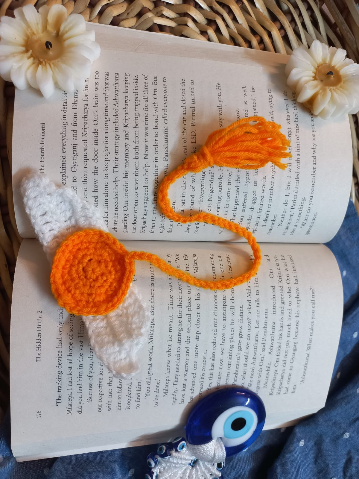 Golden Snitch Crochet Bookmark: Magical Handmade Page Marker for Potterheads