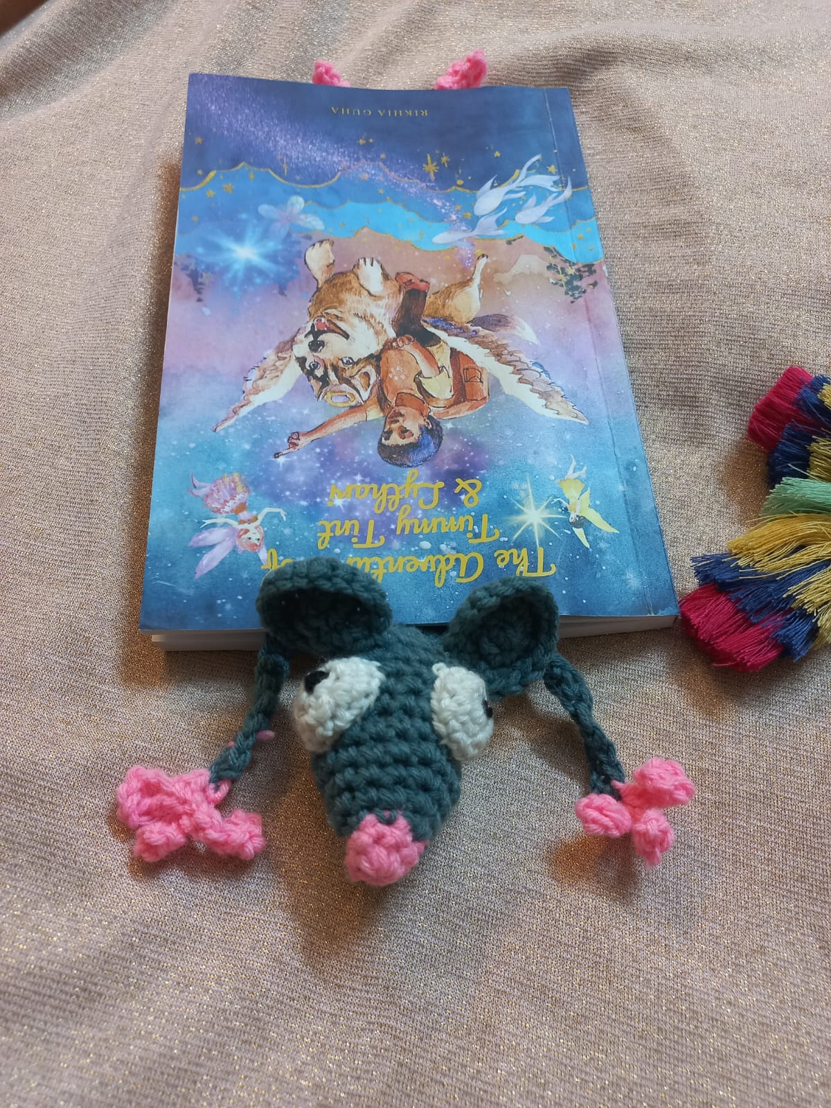 Rat Crochet Bookmark: Handmade Whimsical Page Marker for Animal Lovers